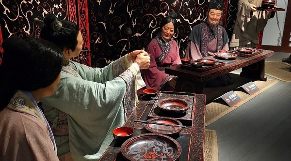 Bảo tàng hiện lưu giữ hơn 17.950 hiện vật