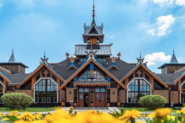 Khách sạn Volga là một nơi lưu trú nổi tiếng trong khuôn viên Volga Manor