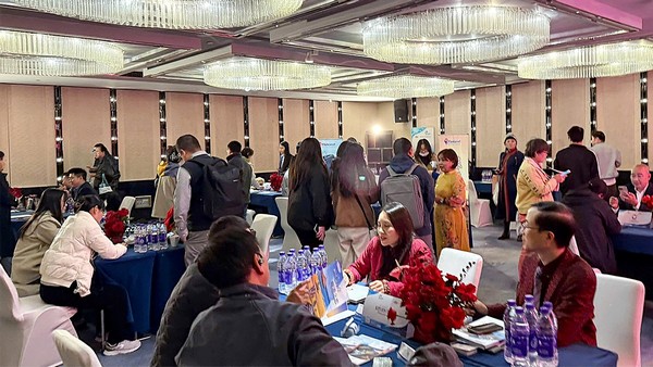 Kim Lien Travel cùng các đại biểu, khách mời, doanh nghiệp giao lưu, kết nối 