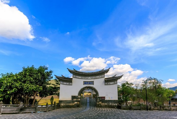 Đi Đằng Xung Vân Nam nhớ ghé cổ trấn Hòa Thuận ngắm cảnh đẹp