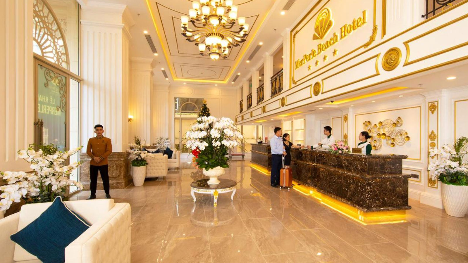 Không gian Merperle Beach Hotel Nha Trang với kiến trúc Châu Âu sang trọng