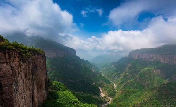 Núi Taihang còn chiêu đãi du khách bằng vô vàn trải nghiệm thú vị khác