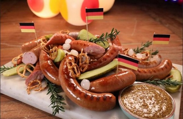 Đức nổi tiếng với xúc xích và Bockwurst của Frankfurt