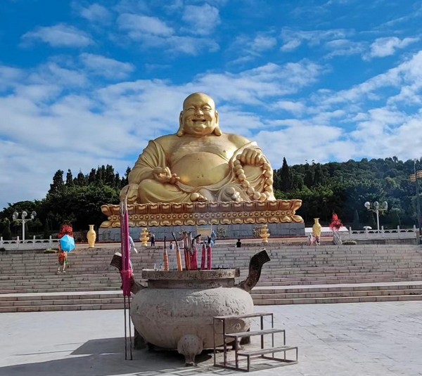 Vi vu thành phố du lịch Di Lặc – Thiên đường Vân Nam