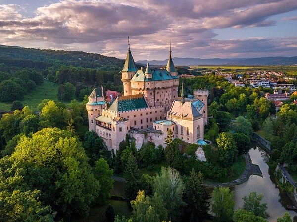 Hướng dẫn du lịch Slovakia - đât nước có nhiều lâu đài nhất ở Trung Âu