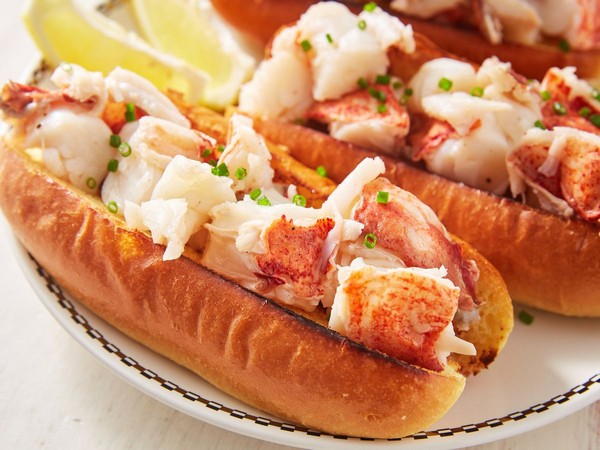 Lobster roll