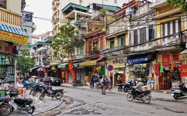 Phố cổ Hà Nội là khu vực mang đậm dấu ấn lịch sử và văn hóa của thành phố