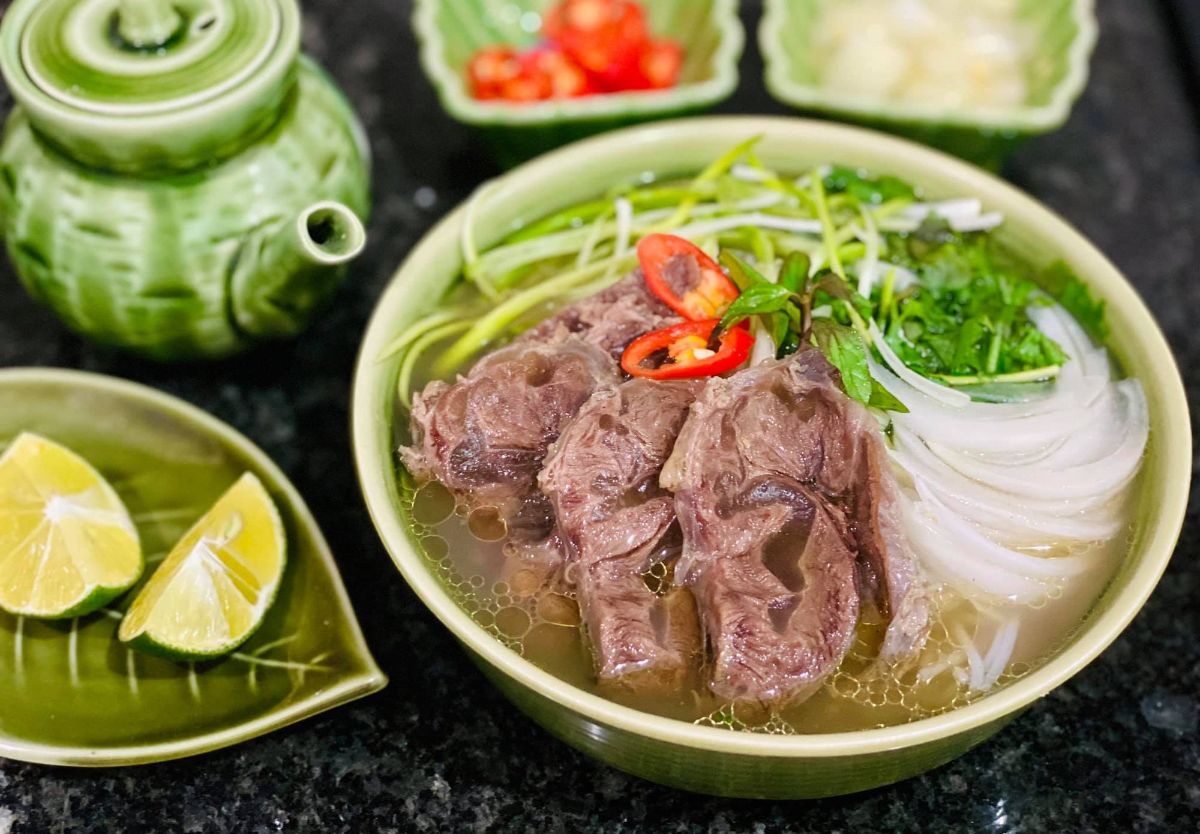 Phở là món ăn biểu tượng của Hà Nội