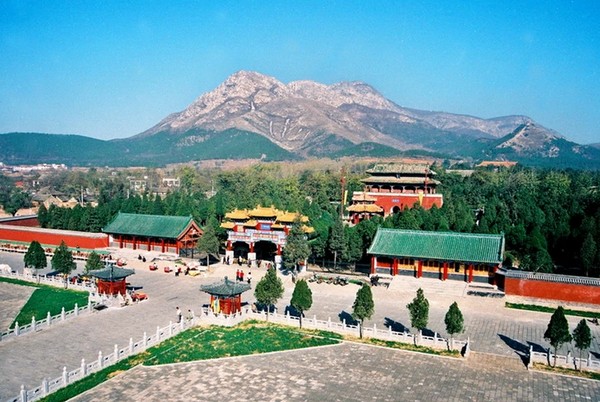 Chùa Zhongyue - Du lịch Trịnh Châu