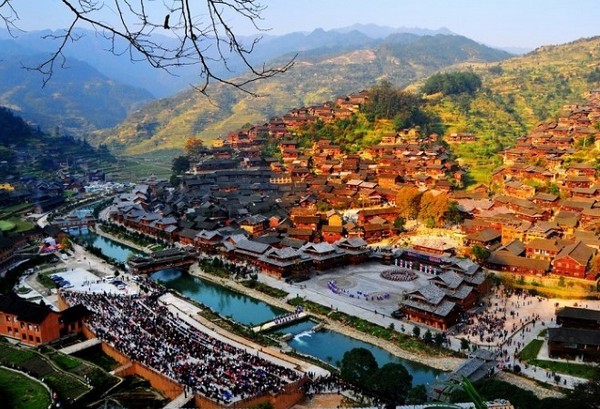 Đức Hãng Miêu Trại: Ngôi làng cổ trăm năm tuổi của người Miêu Trung Quốc