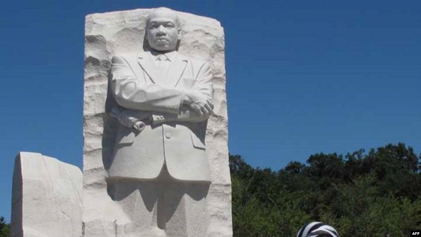 Đài Tưởng Niệm Martin Luther King, Jr. là biểu tượng sống động của hy vọng và công lý