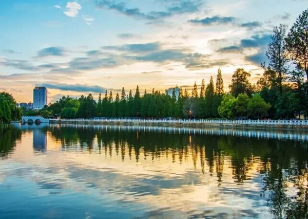 Hồ Thúy Hồ, điểm đến được đánh giá như linh hồn của cuộc sống người bản địa