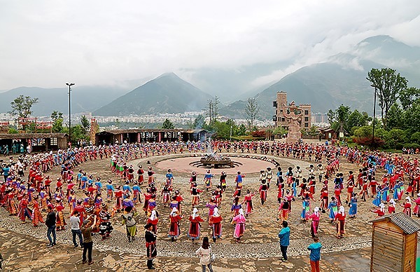 Phong tục tập quán của người Khương phản ánh một đời sống tinh thần phong phú