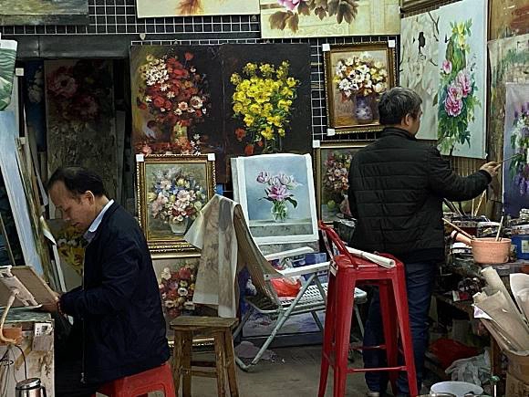 Làng tranh sơn dầu Dafen (Dafen Oil Painting Village)