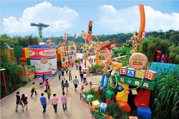 Toy Story Land tại công viên Disneyland Hong Kong