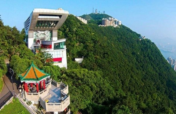 Những câu chuyện thú vị xoay quanh núi Thái Bình Hong Kong