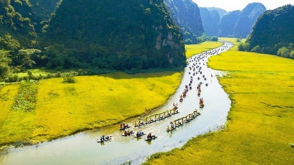 Thắng cảnh non nước hữu tình tại Ninh Bình
