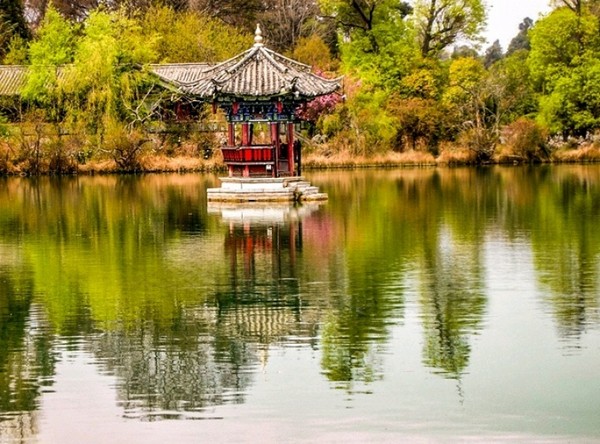 Lịch sử của Yiwen Pavilion