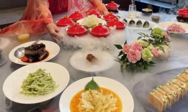 Ẩm Thực Lạc Dương: Hành Trình Vị Giác Về Cố Đô Ngàn Năm