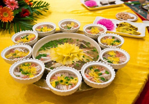 Lạc Dương Thủy Tịch (Luoyang Shuixia)