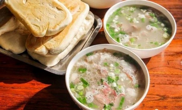 Canh Thịt Dê là một món ăn truyền thống có lịch sử hàng trăm năm tại Lạc Dương