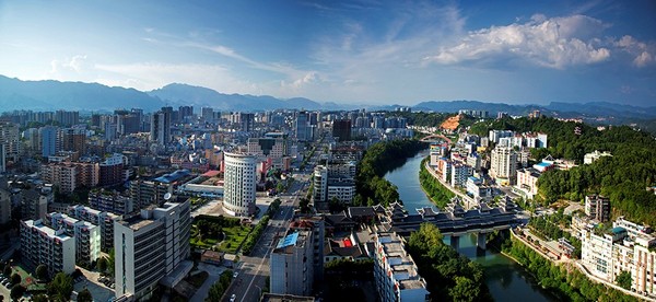 Ân Thi là thành phố thuộc châu tự trị dân tộc Thổ Gia, Miêu Ân Thi, tỉnh Hồ Bắc, Trung Quốc