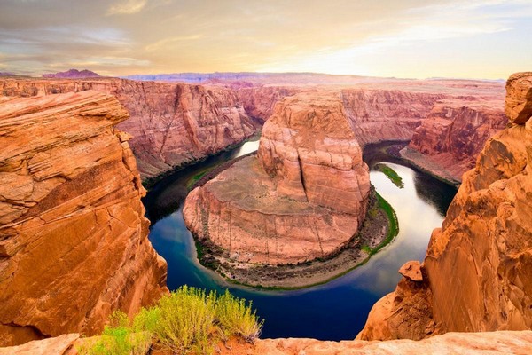 Đại vực Grand Canyon, một trong những kỳ quan thiên nhiên nổi tiếng nhất thế giới