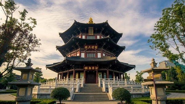 Đền Hàn Sơn - một trong những ngôi đền cổ kính nhất Tô Châu