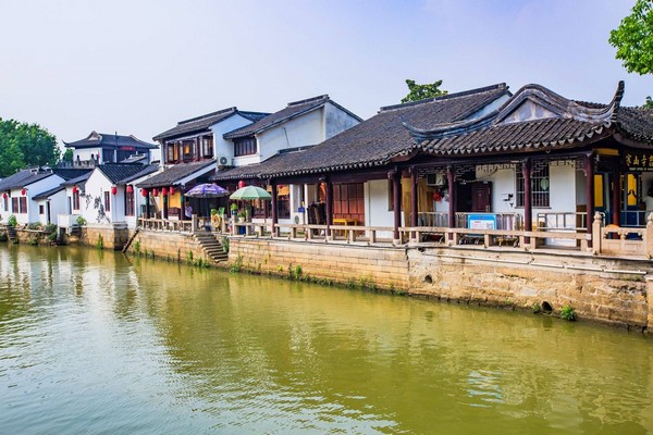 Kênh đào lớn cổ xưa là một phần không thể tách rời của Khu thắng cảnh Fengqiao