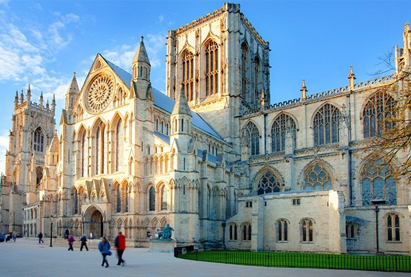 Nhà thờ York Minster chắc chắn là một điểm đến không thể bỏ qua