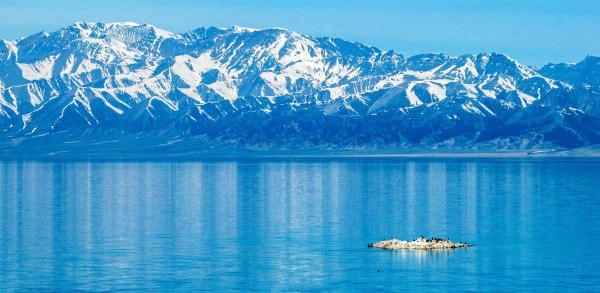 Hồ Bosten tự hào là hồ nước ngọt lớn nhất Tân Cương