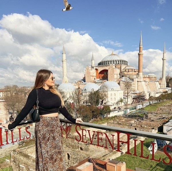 Khu phố cổ Sultanahmet là lựa chọn hoàn hảo