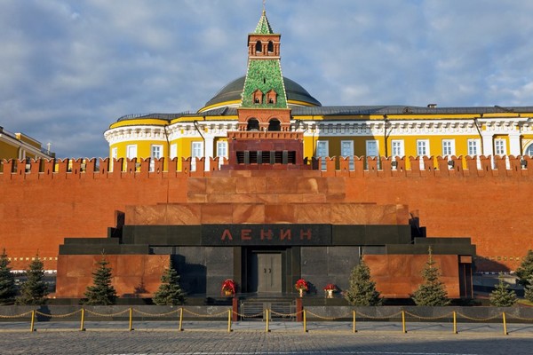 Lăng Lenin nổi bật với phong cách kiến trúc đặc trưng