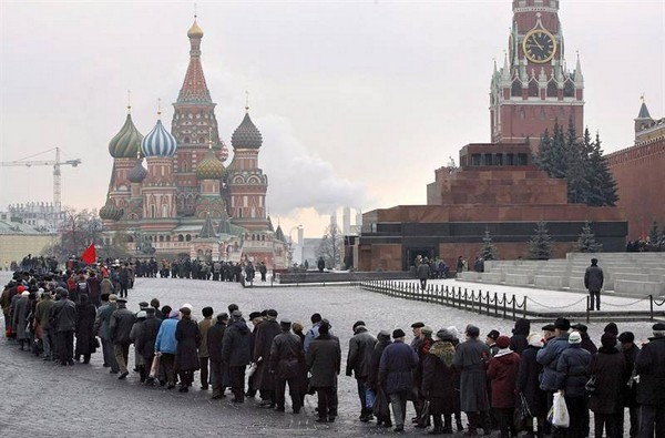 Lăng Lenin là một biểu tượng mạnh mẽ của một giai đoạn lịch sử then chốt tại Nga