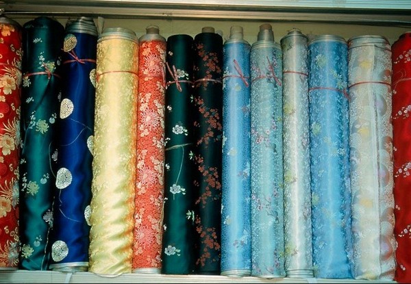 Lụa Hàng Châu - Biểu Tượng Vàng Son Thiên Đường