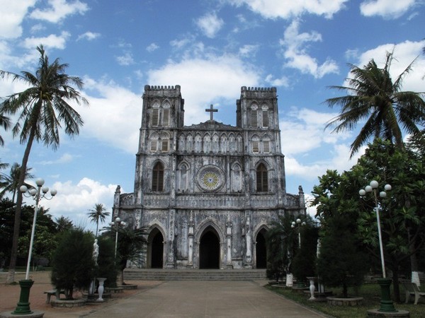 Nhà thờ Trà Cổ là một phần quan trọng trong hành trình khám phá vùng biên giới