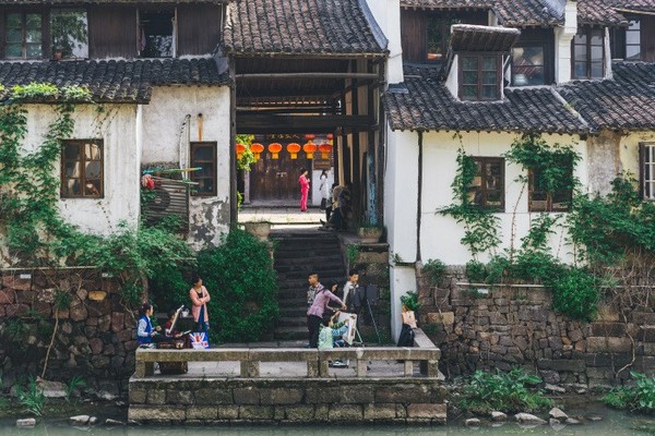 Du khách có thể ghé thăm những ngôi nhà cổ