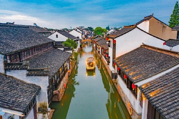 Khám Phá Phố Cổ Luzhi Tô Châu: Thiên Đường Du Lịch Trung Quốc