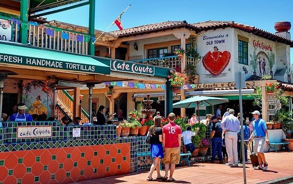 Phố cổ San Diego đưa bạn ngược dòng thời gian về thời kỳ thuộc địa đầy quyến rũ