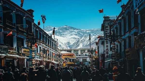Phố Đi Bộ Barkhor (八廓街) tại Lhasa