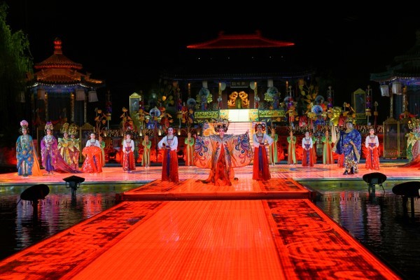 Tác phẩm đã khắc họa nên một chuyện tình kinh điển, lấy đi nước mắt của bao thế hệ