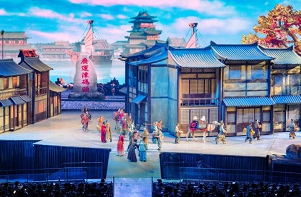 Show Truyền kỳ Lạc Đà – Camel Bells Legend: Huyền Thoại Con Đường Tơ Lụa Sống Động