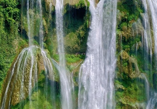 Thác Hoàng Quả Thụ còn mang đến những trải nghiệm khám phá đầy thú vị