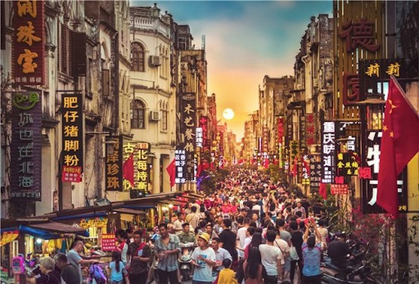 Thành phố Bắc Hải nằm ở phía Nam của Khu tự trị dân tộc Choang Quảng Tây