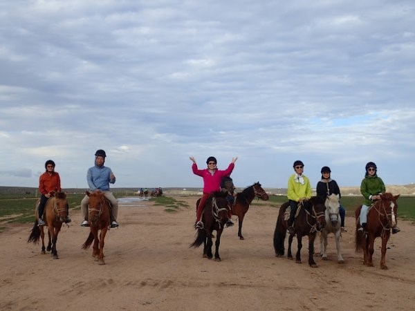 Sự hiếu khách của người dân thảo nguyên Xilamuren