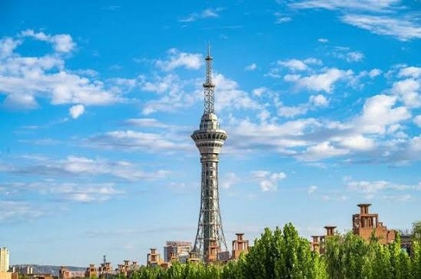 Khám phá Tháp Côn Lôn: Kiệt tác kiến trúc hiện đại giữa lòng Kashgar