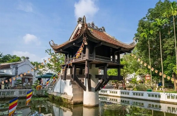 Chùa Một Cột là một trong những ngôi chùa nổi tiếng nhất Hà Nội